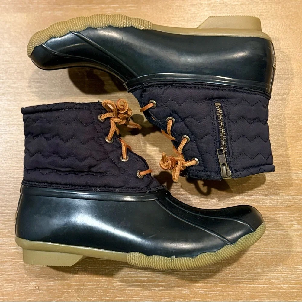 Sperry Women's All Weather‎ Water Resistant Quilted Saltwater Duck Boots Sz 8.5